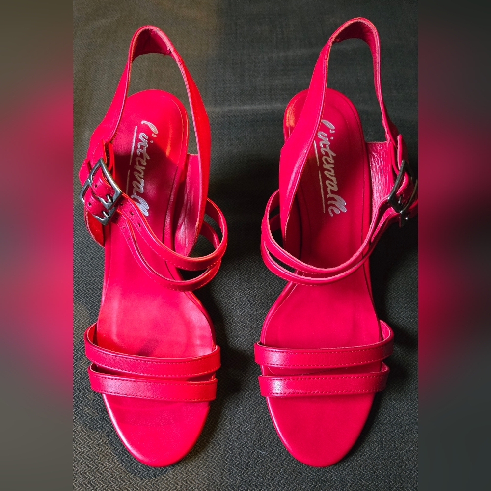 Red leather L'intervalle high-heel sandals with wood heel size 39, made in Spain